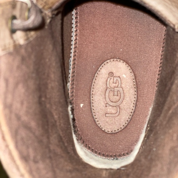 UGG Australia Men Braun suede lace-up shoes/ boots size 9 brown/tan color main image 9